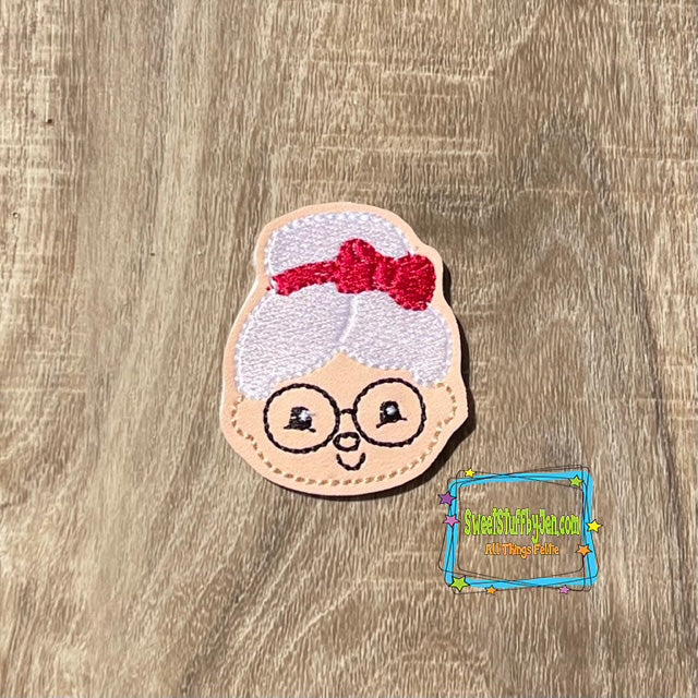 CF Mrs Claus Embroidery File